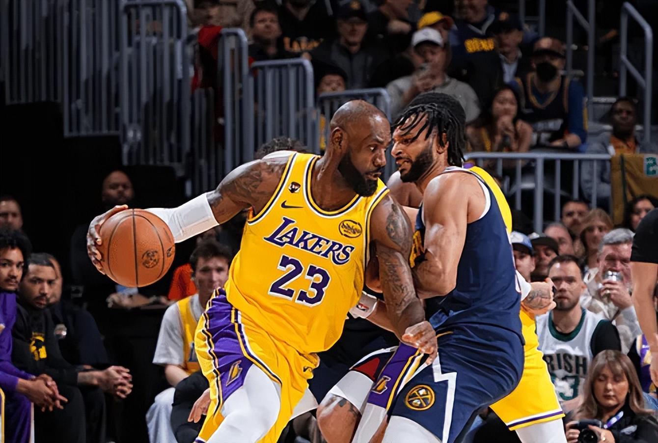 开云体育-艾顿伤退！湖人16分大逆转，詹姆斯创2大NBA神迹，东契奇大号三双